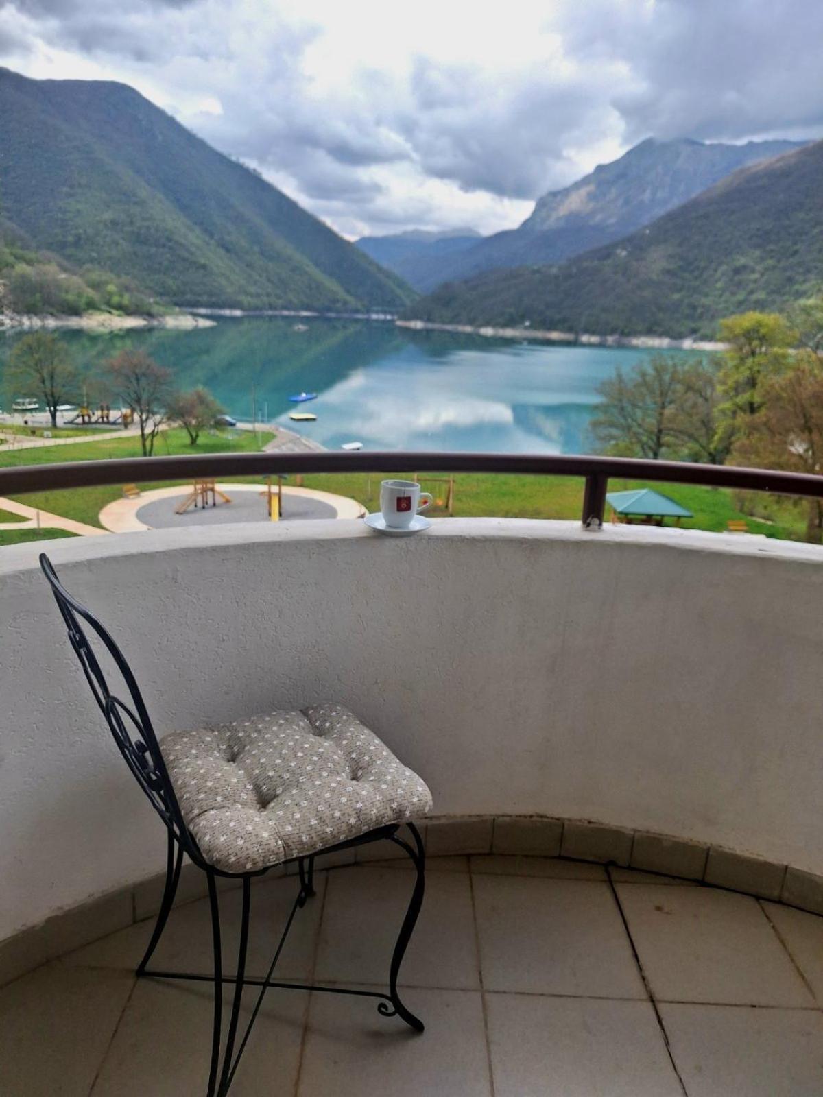 Zora Apartment Плужине Экстерьер фото